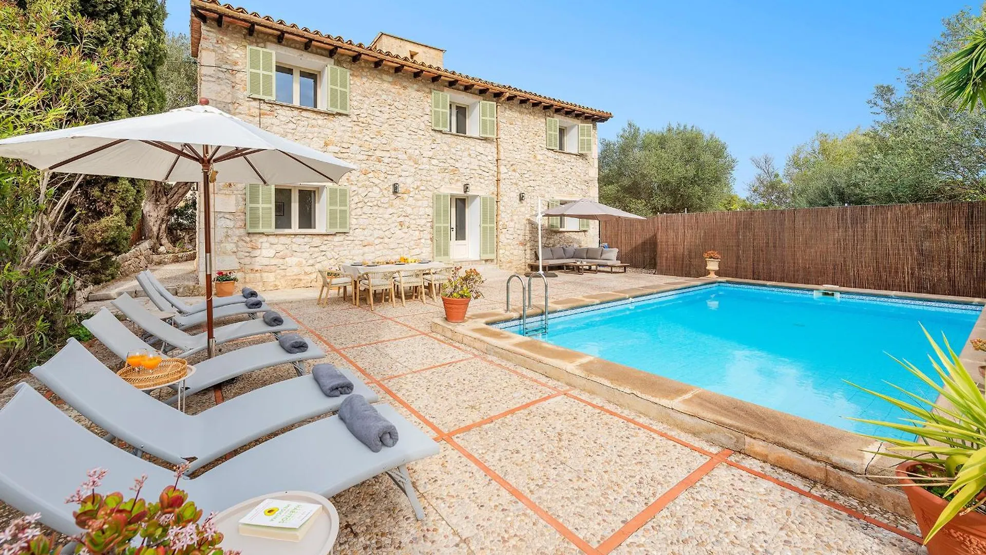 Villa Es Figueral location